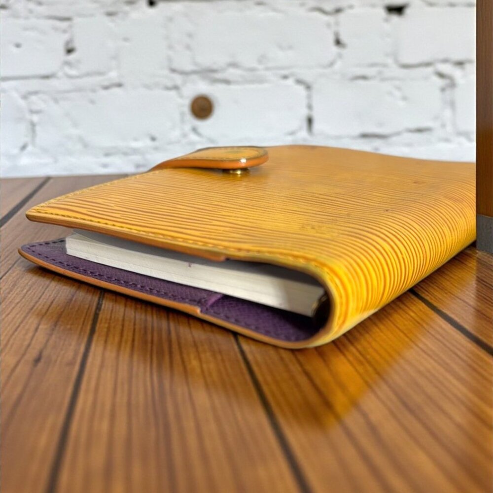 Louis Vuitton EPI Small Ring Agenda Cover COA Yellow EPI and Purple Interior - Picture 8 of 14